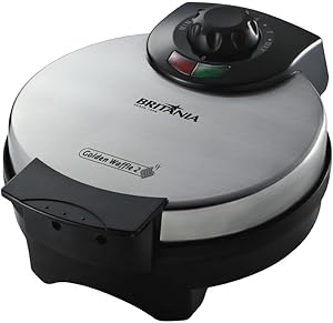 Golden waffle, Prepara 4 waffles, Preto, 220v, Britânia