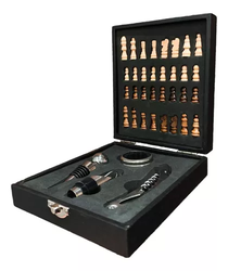 kit-acessorios-vinho-presente-diferente-abridor-jogo-xadrez - Imagem