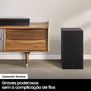 Soundbar Samsung HW-B555, com 2.1 canais, Bluetooth e Subwoofer sem fio Preto Soundbar Samsung HW-B555, com 2.1 canais, Bluetooth e Subwoofer sem fio Preto