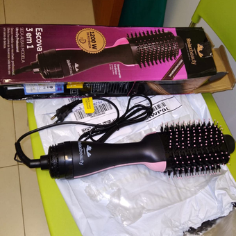 Escova Secadora Alisadora e Modeladora Elétrica Com Cabo Giratório Ultra Dry Professional (220V)- Relaxmedic Escova Secadora Alisadora e Modeladora Elétrica Com Cabo Giratório Ultra Dry Professional (220V)- Relaxmedic