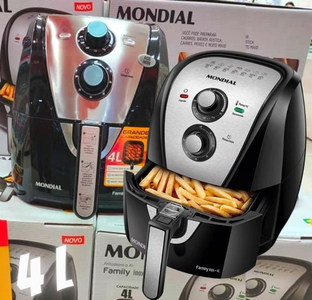 Fritadeira Elétrica Sem Óleo Mondial 4L Air Fryer AFN-40-BI Preto/Inox 1500W 110V Fritadeira Elétrica Sem Óleo Mondial 4L Air Fryer AFN-40-BI Preto/Inox 1500W 110V