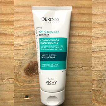 Condicionador Reequilibrante Oil-correction Com Ceramida R E Zinco Pca 200ml Vichy Condicionador Reequilibrante Oil-correction Com Ceramida R E Zinco Pca 200ml Vichy