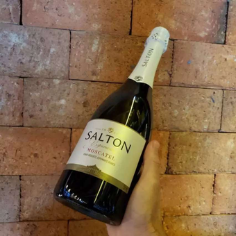 Salton Espumante Moscatel 750 Ml Salton Espumante Moscatel 750 Ml