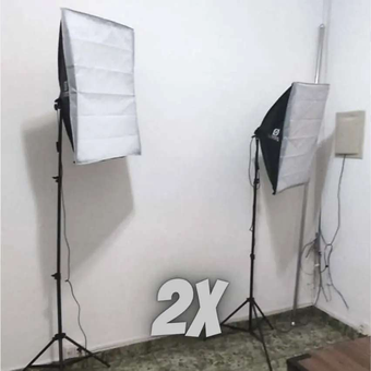 Kit de Iluminação Duplo com Softbox 50x70cm, Tripé de 2m e Bolsa Transporte Sou Foto para Estúdio Fotográfico DOPPIO Kit de Iluminação Duplo com Softbox 50x70cm, Tripé de 2m e Bolsa Transporte Sou Foto para Estúdio Fotográfico DOPPIO