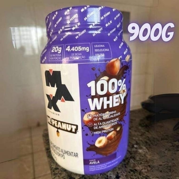 100% Whey Max Titanium x Dr. Peanut (900g), Sabor Avelã 100% Whey Max Titanium x Dr. Peanut (900g), Sabor Avelã
