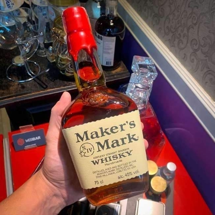 Maker's Mark Whisky Bourbon 750Ml Maker's Mark Whisky Bourbon 750Ml