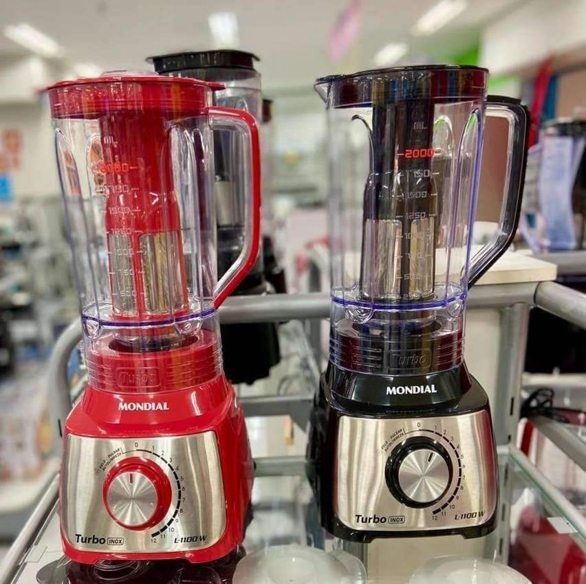 Liquidificador Mondial Turbo Inox L-1100 BI - Preto com Filtro 12 Velocidades 1100W Liquidificador Mondial Turbo Inox L-1100 BI - Preto com Filtro 12 Velocidades 1100W