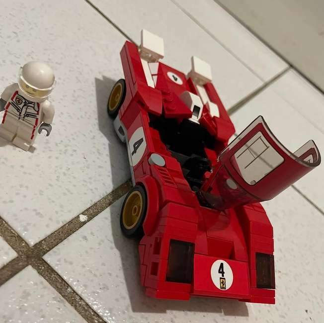 76906 LEGO® Speed Champions 1970 Ferrari 512 M; Kit de Construção (291 peças) 76906 LEGO® Speed Champions 1970 Ferrari 512 M; Kit de Construção (291 peças)