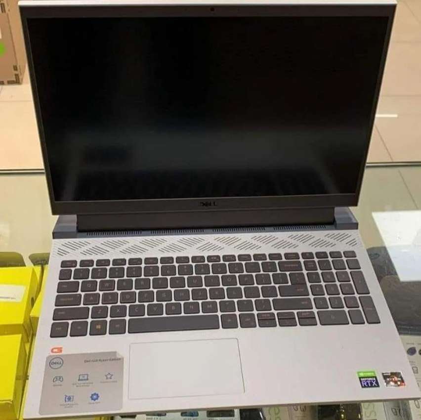 Notebook Lenovo IdeaPad 3i i7-1165G7 8GB 256GB SSD Placa de Vídeo Intel Iris Xe Windows 11 15.6", Cinza, 82MD0008BR Notebook Lenovo IdeaPad 3i i7-1165G7 8GB 256GB SSD Placa de Vídeo Intel Iris Xe Windows 11 15.6", Cinza, 82MD0008BR