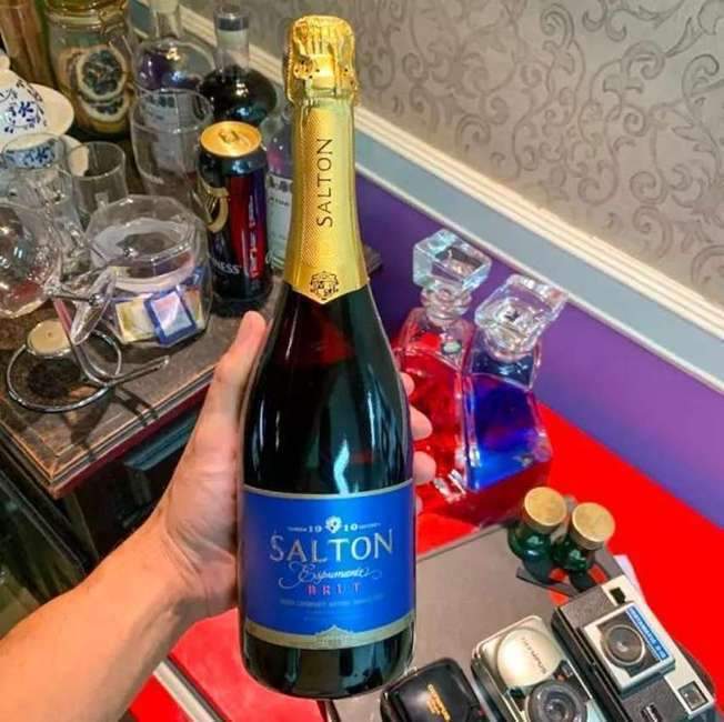 Salton Espumante Brut 750 Ml Salton Espumante Brut 750 Ml