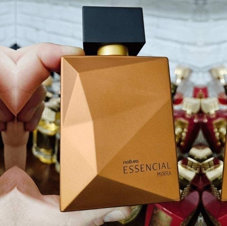 Essencial Mirra Masculino 100 ml Essencial Mirra Masculino 100 ml