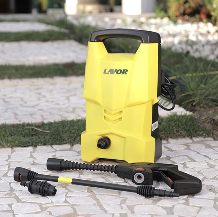 Lavadora de Alta Pressão Lavor Fast 120 - 220V Lavadora de Alta Pressão Lavor Fast 120 - 220V