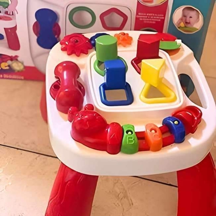 Mesinha Didatica Infantil Com Atividades - Vermelho Mesinha Didatica Infantil Com Atividades - Vermelho