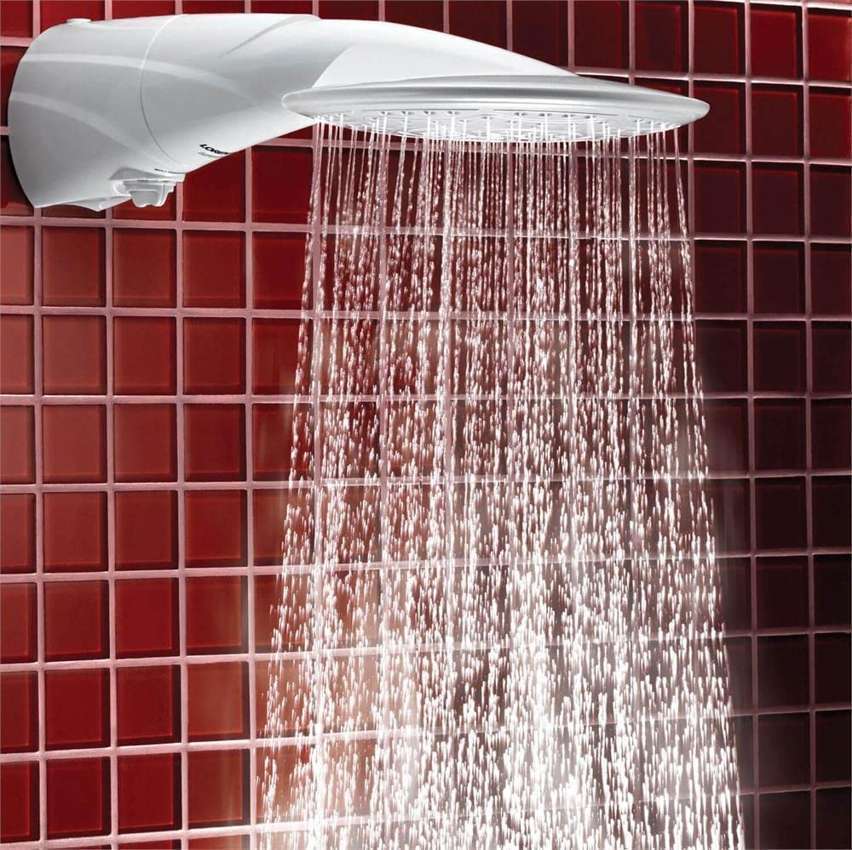 Chuveiro Elétrico Advanced Multitemperaturas Branco Chuveiro Elétrico Advanced Multitemperaturas Branco