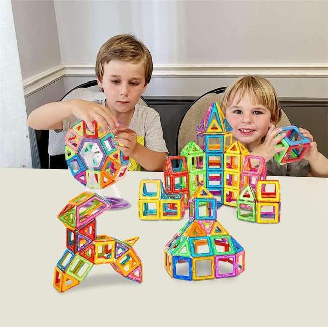 Brastoy Blocos De Montar Magnéticos Construção Brinquedo Educativo Infantil 120 Peças Brastoy Blocos De Montar Magnéticos Construção Brinquedo Educativo Infantil 120 Peças