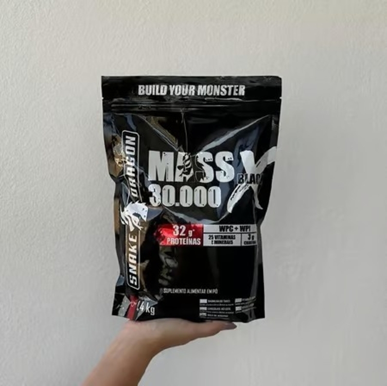 Hipercalórico Mass 30000 X Black 1,4 Kg Zero Soja E Glúten Hipercalórico Mass 30000 X Black 1,4 Kg Zero Soja E Glúten
