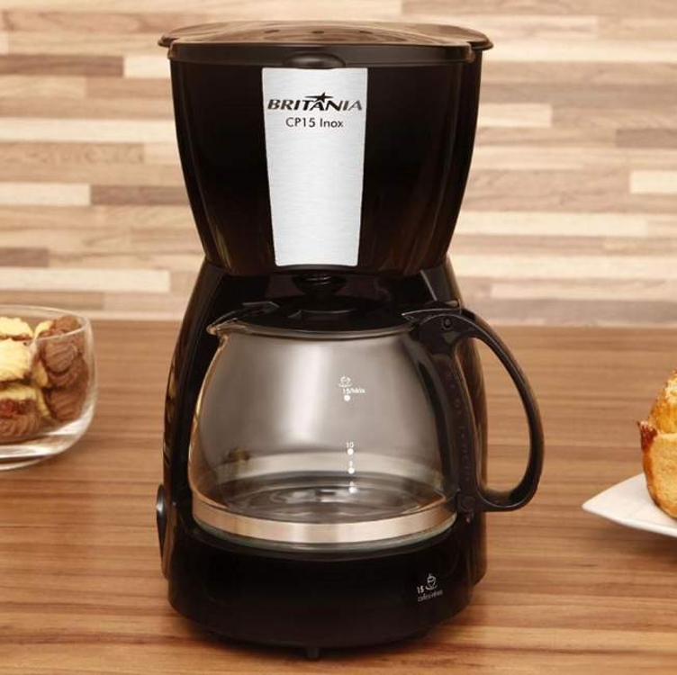 Cafeteira Britânia Bcf 19 Inox 18 Cafezinhos 550w Cafeteira Britânia Bcf 19 Inox 18 Cafezinhos 550w