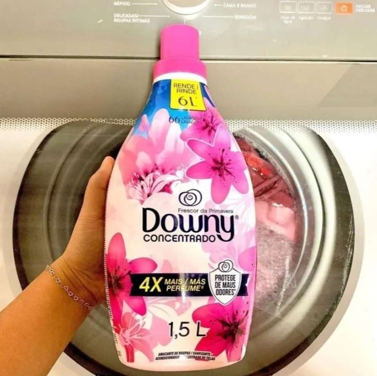Amaciante Downy Concentrado Frescor da Primavera - 1,5L Amaciante Downy Concentrado Frescor da Primavera - 1,5L