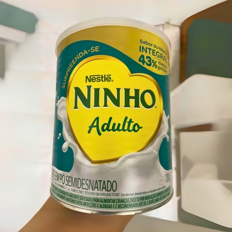 Leite Pó Semidesnatado Ninho Adulto Lata 700g Leite Pó Semidesnatado Ninho Adulto Lata 700g