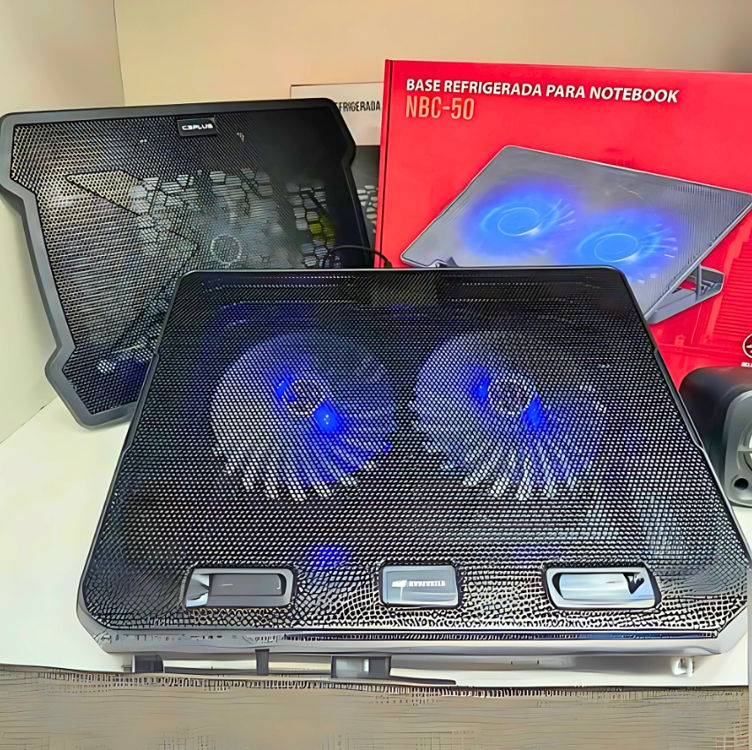C3Tech Base para Notebook NBC-50BK 15,6" Refrigerada com 2 Coolers, Led de Iluminacao Azul, Inclinacao Ajustável em 5 niveis, com USB, cor Preta C3Tech Base para Notebook NBC-50BK 15,6" Refrigerada com 2 Coolers, Led de Iluminacao Azul, Inclinacao Ajustável em 5 niveis, com USB, cor Preta