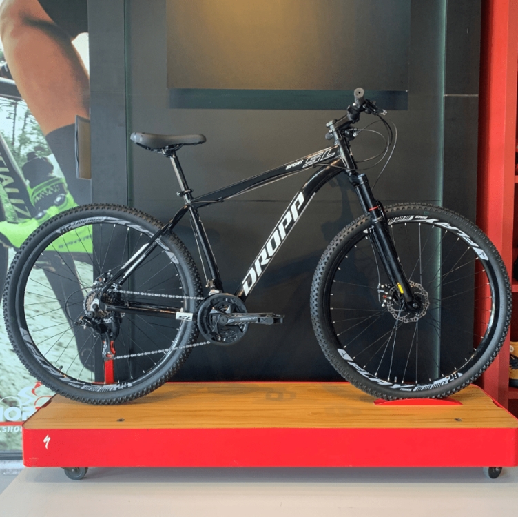 Bicicleta aro 29 Dropp Alumínio 21 Vel Marchas Freios a Disco Aluminum Bicicleta aro 29 Dropp Alumínio 21 Vel Marchas Freios a Disco Aluminum