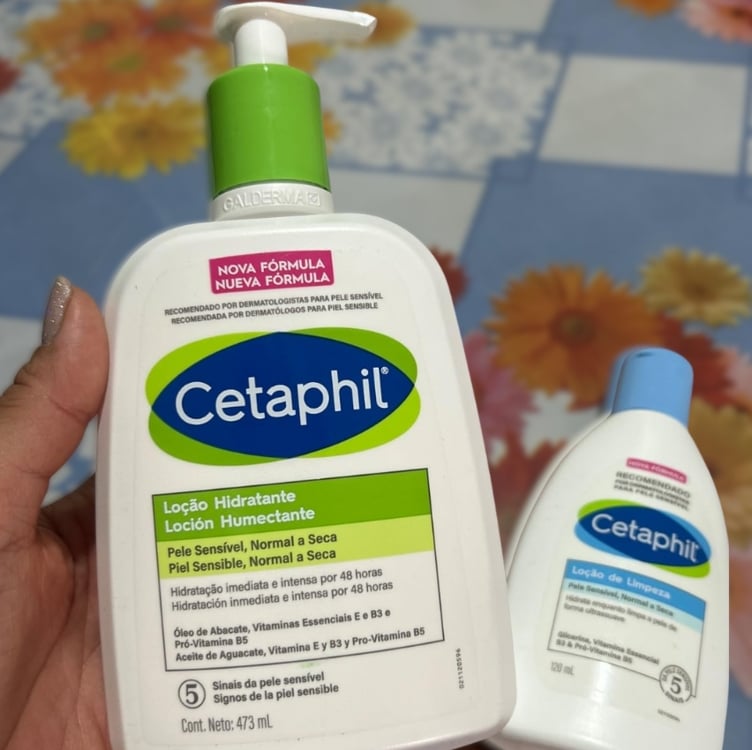 Kit Compre Ganhe Cetaphil Loção Hidra 473ml + Loção Limpeza 120ml Kit Compre Ganhe Cetaphil Loção Hidra 473ml + Loção Limpeza 120ml