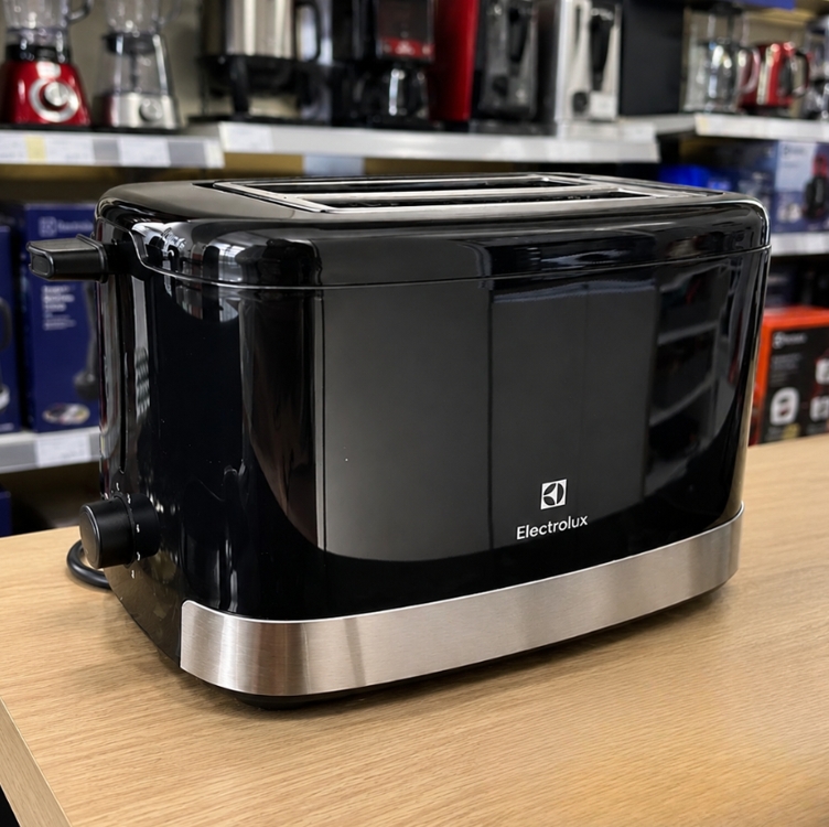 Electrolux Torradeira Tostador 8 Niveis De Tostagem Função Descongelar Reaquecer Bandeja Coletora Migalhas Botões Luminosos Ets10 Preto 127v