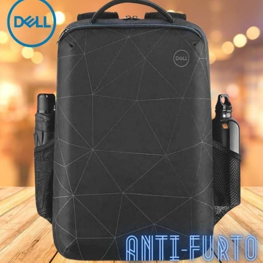 Mochila Essential 15.6", Anti-furto E Resistente A Água, Dell, Preta Mochila Essential 15.6", Anti-furto E Resistente A Água, Dell, Preta