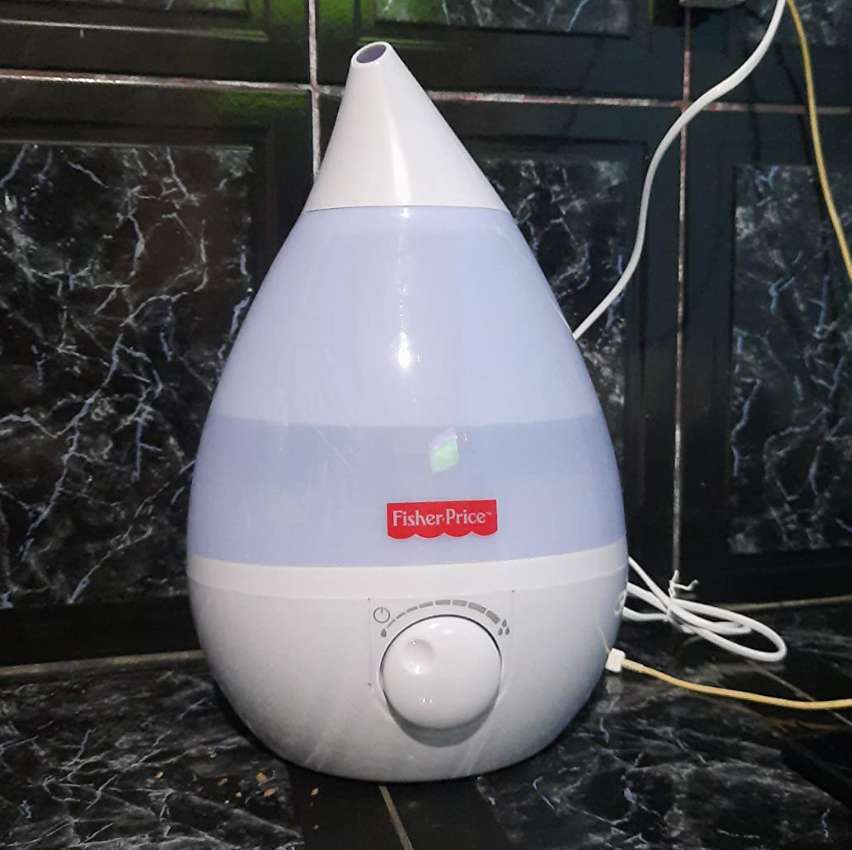 Umidificador de Ar Ultrassônico Fisher Price Branco - HC115 Umidificador de Ar Ultrassônico Fisher Price Branco - HC115