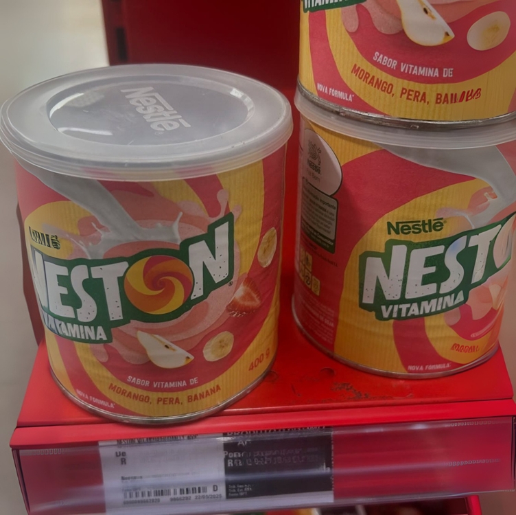 Cereal Infantil, Neston, Vitamina Morango Pêra e Banana, 400g Cereal Infantil, Neston, Vitamina Morango Pêra e Banana, 400g