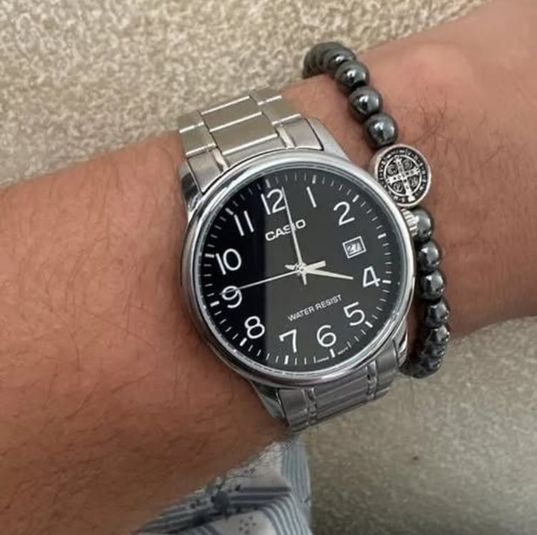 Relógio Casio Masculino Collection Mtp-v002d-1budf Correia Prata Relógio Casio Masculino Collection Mtp-v002d-1budf Correia Prata
