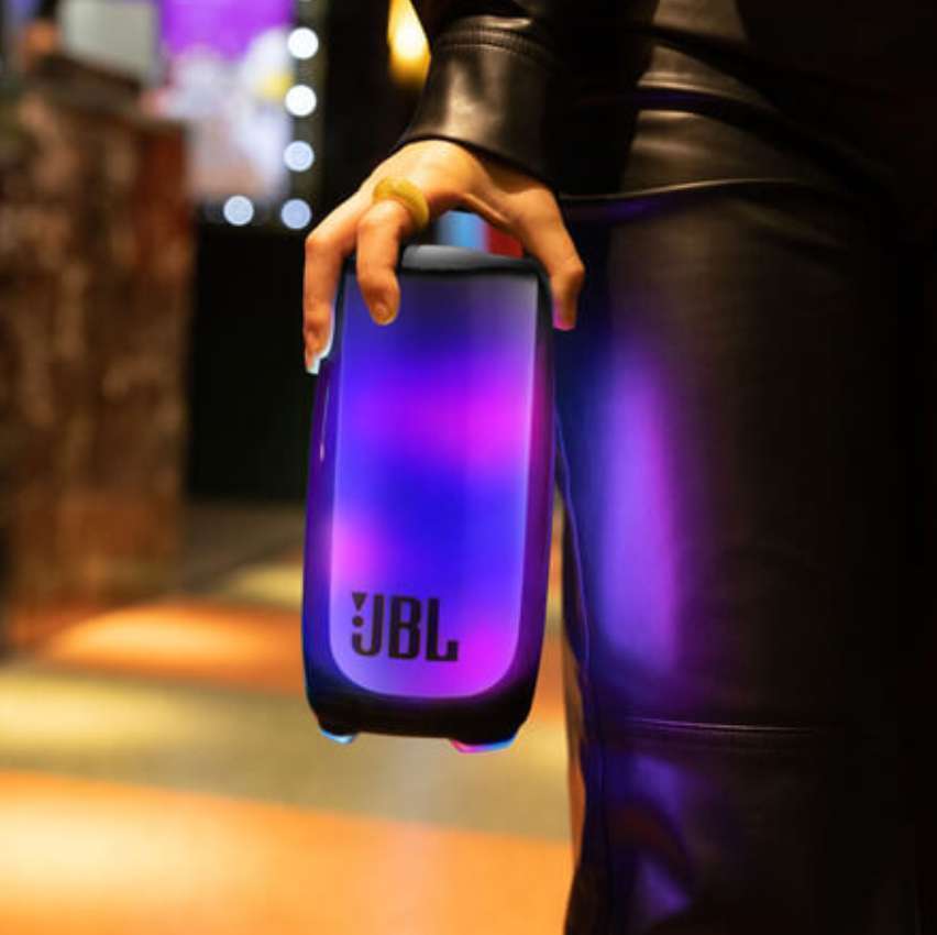 Caixa De Som Portátil Jbl Pulse 5 Com Bluetooth, À Prova D'água E Show De Luzes - Preto Caixa De Som Portátil Jbl Pulse 5 Com Bluetooth, À Prova D'água E Show De Luzes - Preto