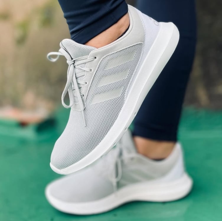 Tênis Adidas Coreracer Feminino - Cinza Tênis Adidas Coreracer Feminino - Cinza