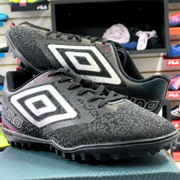 Chuteira Futebol Society Suiço Umbro - Original Chuteira Futebol Society Suiço Umbro - Original