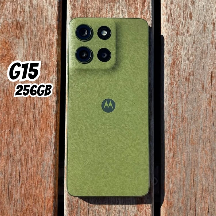 Smartphone Motorola Moto G15 - 256gb 12gb(4GB RAM +8GB RAM Boost) E Camera 50mp Com Ai E Night Vision Bateria De 5200 Mah Tela Fhd+ 6.7 Com Superbrilho Nfc - Verde Smartphone Motorola Moto G15 - 256gb 12gb(4GB RAM +8GB RAM Boost) E Camera 50mp Com Ai E Night Vision Bateria De 5200 Mah Tela Fhd+ 6.7 Com Superbrilho Nfc - Verde