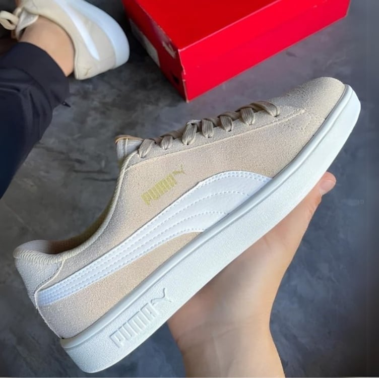 Tênis Puma Smash v2 BDP Feminino - Bege+Branco Tênis Puma Smash v2 BDP Feminino - Bege+Branco