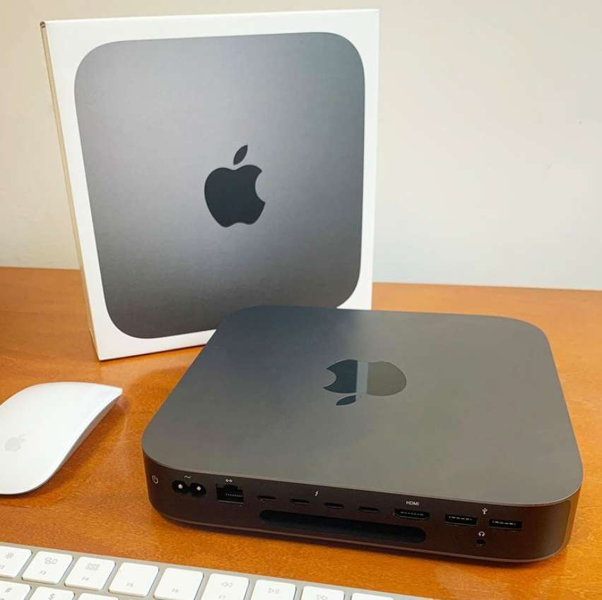 Mac Mini Intel Core i3 (8GB 256GB SSD) Preto Mac Mini Intel Core i3 (8GB 256GB SSD) Preto
