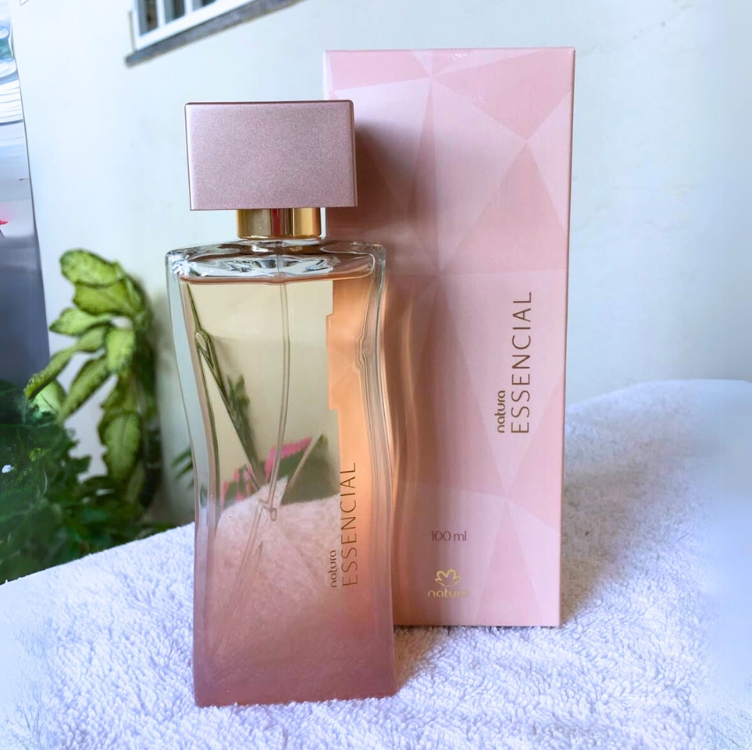 Essencial Feminino 100 ml Essencial Feminino 100 ml