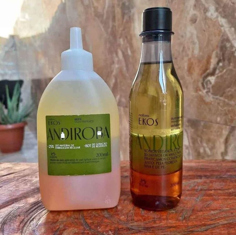 Kit Ekos Óleo Corporal Trifásico Andiroba Com Refil (2 Produtos) Kit Ekos Óleo Corporal Trifásico Andiroba Com Refil (2 Produtos)