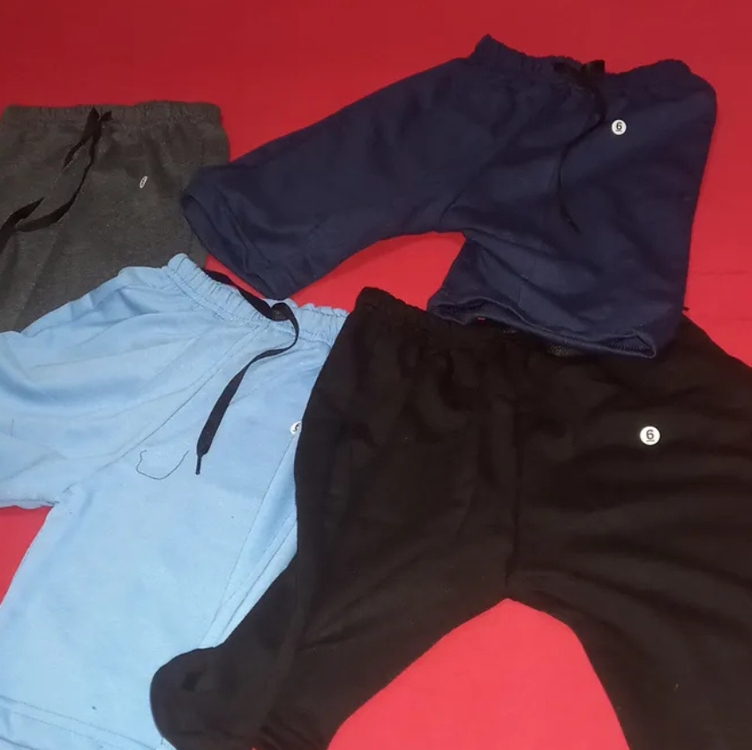 Kit 4 Shorts Bermuda Infantil Moletom Com Cordão Juvenil Top Kit 4 Shorts Bermuda Infantil Moletom Com Cordão Juvenil Top