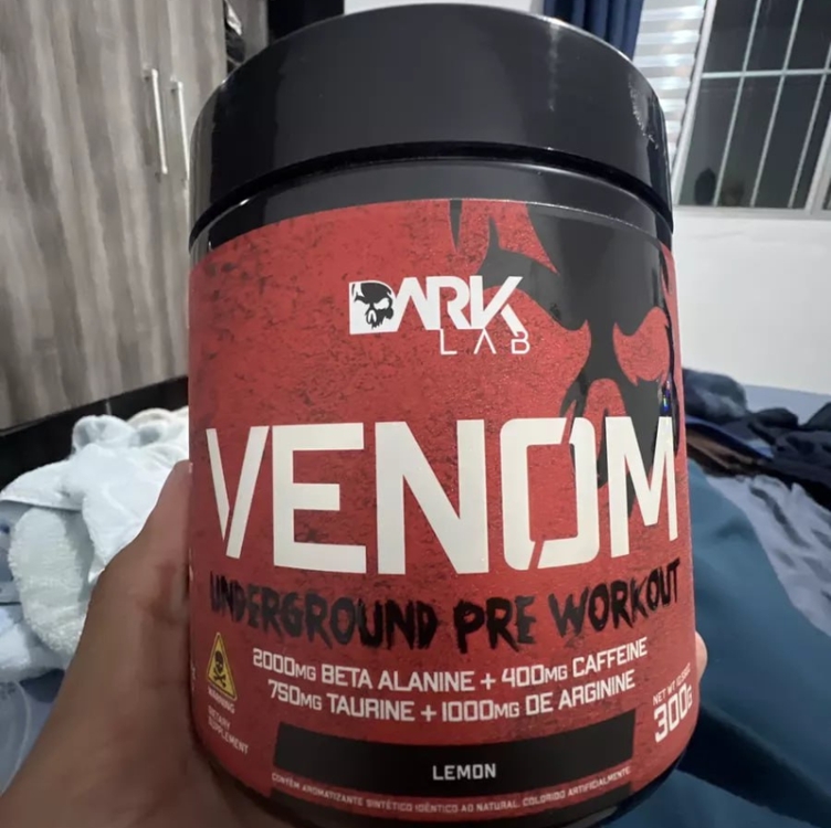 Suplemento em Pó Venom Underground 300g Dark Lab Sabor Mango Loko Suplemento em Pó Venom Underground 300g Dark Lab Sabor Mango Loko