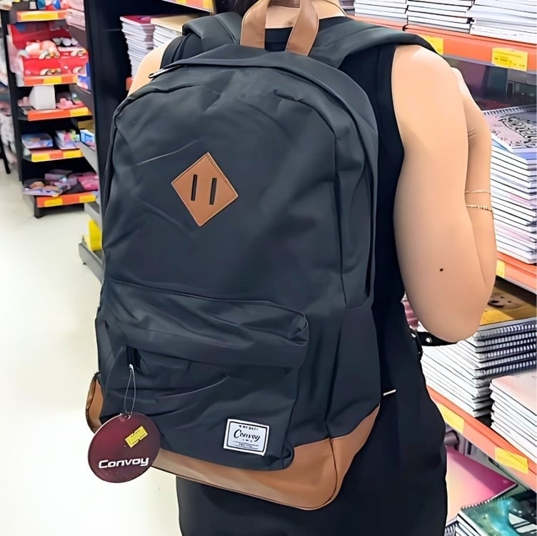Mochila Convoy Casual Masculina - Preto Mochila Convoy Casual Masculina - Preto