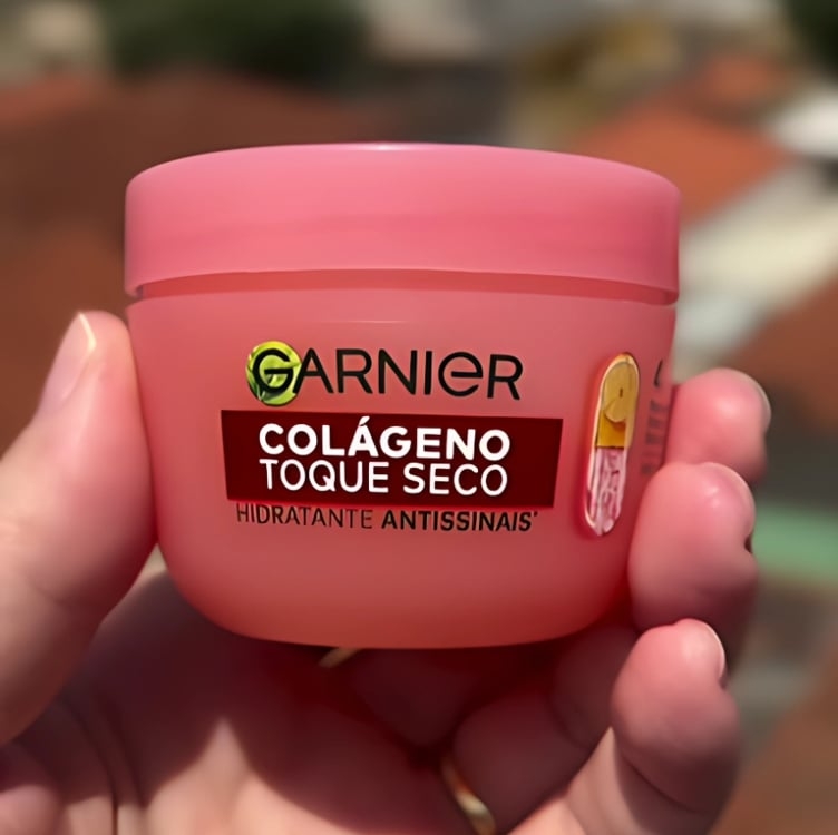 Garnier Uniform & Matte Hidratante Facial Toque Seco Antissinais 85 G Garnier Uniform & Matte Hidratante Facial Toque Seco Antissinais 85 G