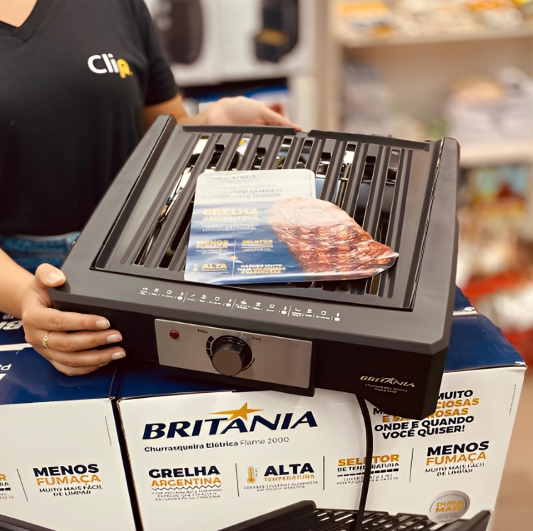 Churrasqueira Elétrica Britânia Bcq2000 Flame Grelha Argenti Cor Preto 220V Churrasqueira Elétrica Britânia Bcq2000 Flame Grelha Argenti Cor Preto 220V