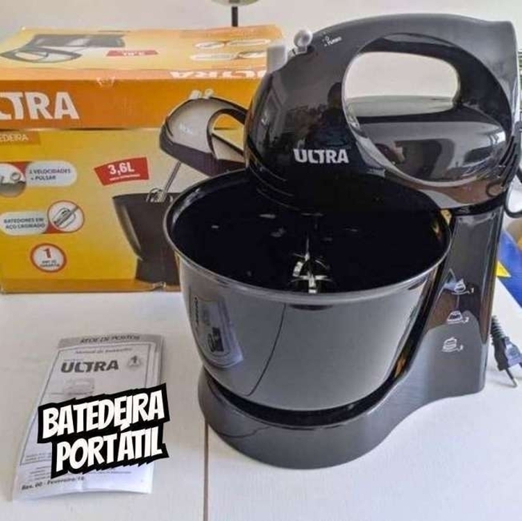 Batedeira Portátil Ultra - Preta 150W B-11 3 Velocidades Batedeira Portátil Ultra - Preta 150W B-11 3 Velocidades