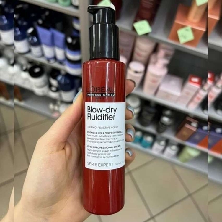 L'Oréal Professionnel Leave-in Fluidifier, Protetor Térmico, Para todos os tipos de cabelo, Tratamento sem enxágue multibenefícios, Para uma proteção duradoura contra frizz e secagem, 150ml L'Oréal Professionnel Leave-in Fluidifier, Protetor Térmico, Para todos os tipos de cabelo, Tratamento sem enxágue multibenefícios, Para uma proteção duradoura contra frizz e secagem, 150ml