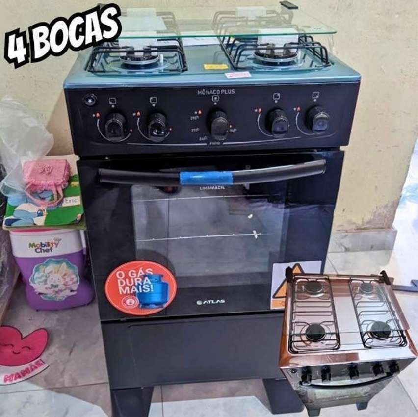 Fogão 4 Bocas Preto com Mesa Inox Atlas Mônaco Plus 50Litros Fogão 4 Bocas Preto com Mesa Inox Atlas Mônaco Plus 50Litros
