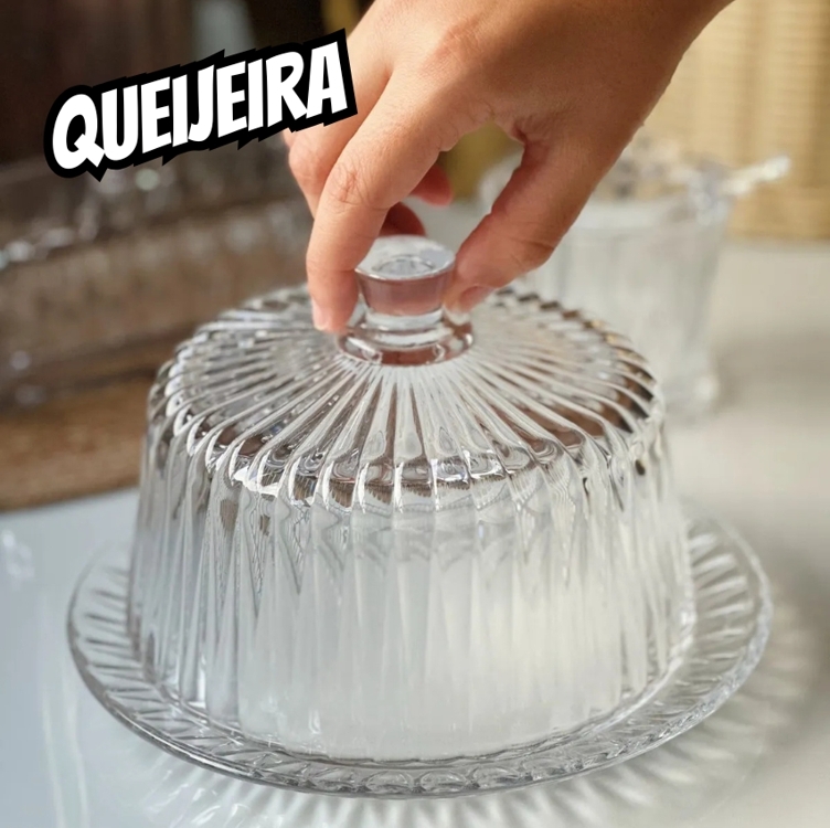 Queijeira Lyor Radial De Cristal Com Tampa E Fio De Ouro Queijeira Lyor Radial De Cristal Com Tampa E Fio De Ouro