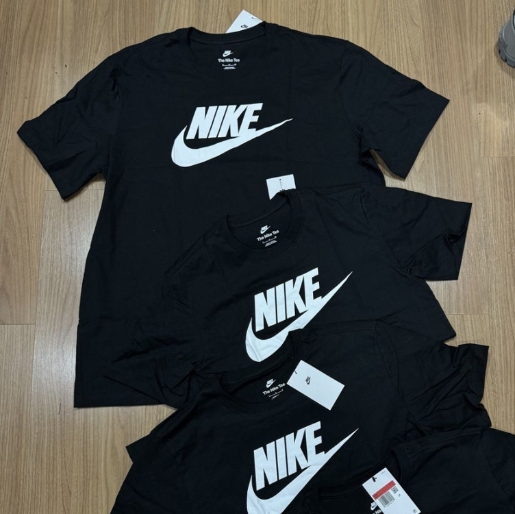 Camiseta Nike Sportswear Tee Icon Futura Masculina Camiseta Nike Sportswear Tee Icon Futura Masculina