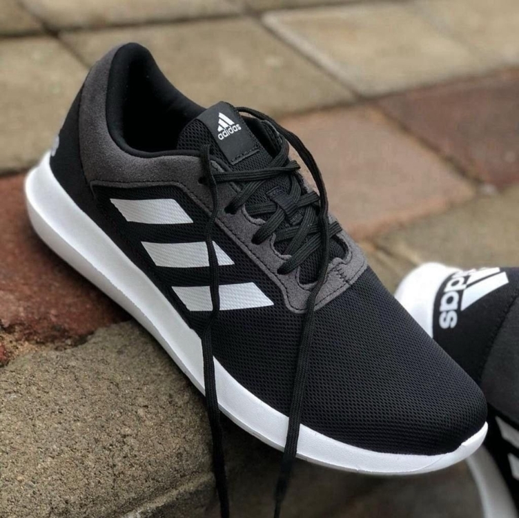 Tênis Masculino Adidas Coreracer Tênis Masculino Adidas Coreracer